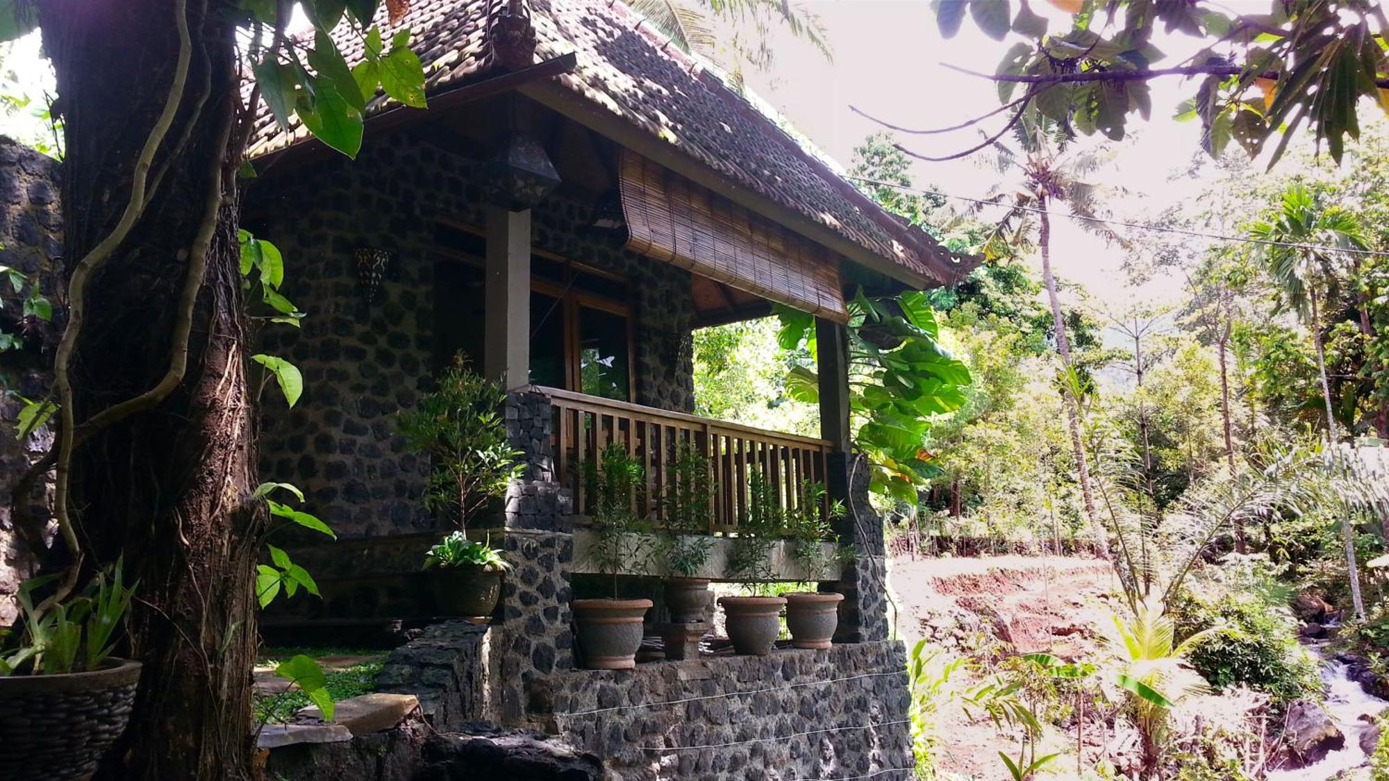 Pondok Manis Singaraja Екстериор снимка